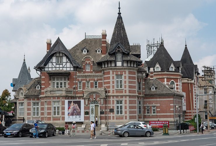 Russian Vibes and Seafood Feasts: A Weekend Route in Dalian