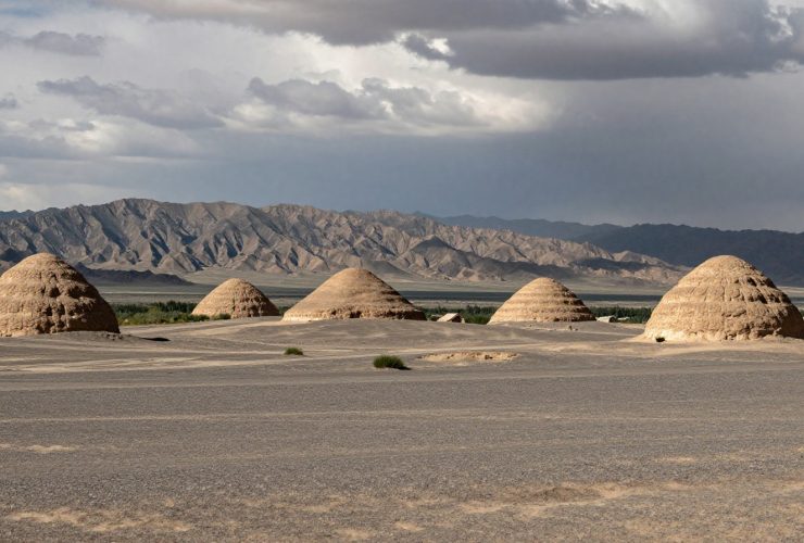 The Western Xia Pyramids: Exploring the Forgotten Kingdom in the Desert