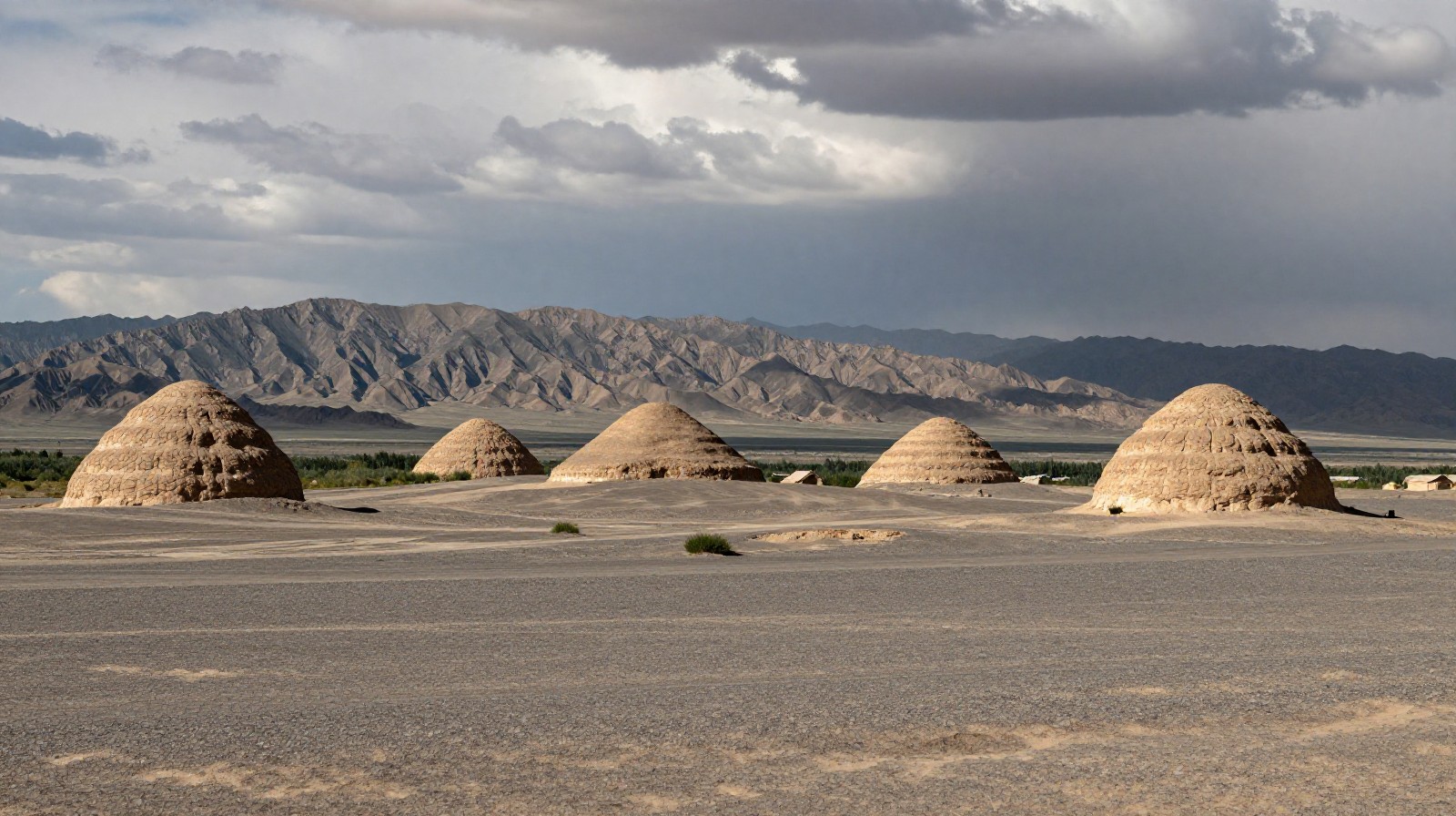 The Western Xia Pyramids: Exploring the Forgotten Kingdom in the Desert