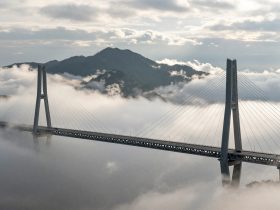 3,000 Meters High: The Bridge That Touches the Clouds