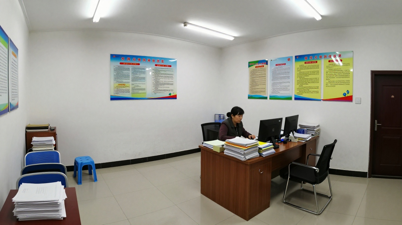 Inside the Neighborhood Committee: China's Grassroots Engine