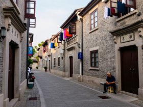 Bypassing the Bund: Exploring the Local Alleys (Lilong) Where Real Shanghai Lives