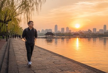 Hangzhou After Dark: How Young Professionals Balance Tech Work with West Lake Life