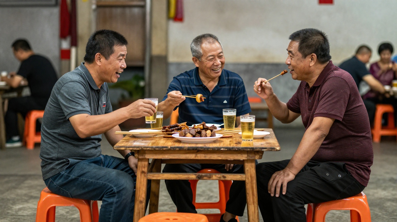 A family and friends sharing chicken frames at a street stall, showing intergenerational bonding over food