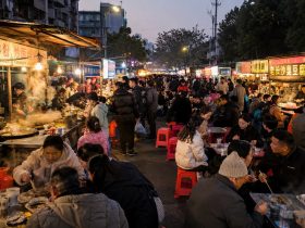 Street Food Hygiene: How to Choose a Safe Stall