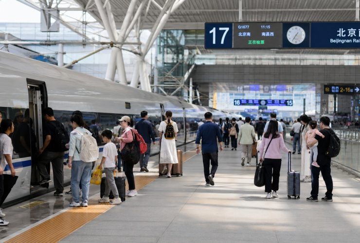 Why Chinese Travelers Stopped Going Abroad: The Rise of Domestic Tourism in 2026