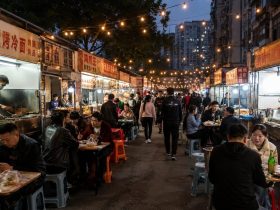 Your Wallet Won’t Shrink Here: The Trust Economy of China’s Night Markets