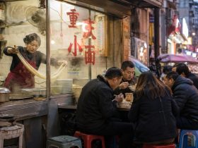 Cooking Alongside Migration: How a Local Specialty Followed Workers into Metropolis Neighborhoods