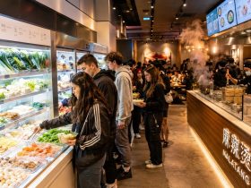Queuing for Malatang in Tokyo and London: A Foreign Eater’s View on China’s Everyday Delicacy