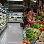 Supermarkets vs. Street Stalls: How Chinese Consumers Balance Price and Freshness