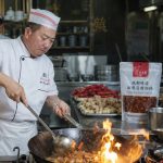 Tradition vs. Efficiency: How Master Chefs Navigate the Sichuan Catering Boom