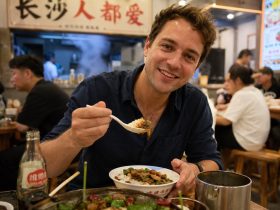 First Time in Changsha: What a Foreigner Really Tasted in 'Farmhouse One-Bowl Fragrance'