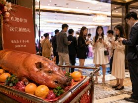 Roast Suckling Pig at Modern Weddings: How Cantonese Banquet Traditions Evolve With Changing Family Values