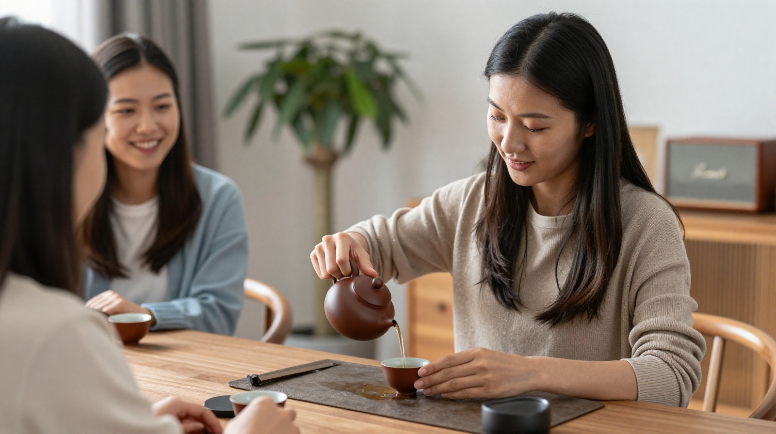 What Role Does Tea Play in Chinese Social Life?