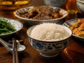 The Rules of a Bowl of Rice: Why Chinese Main Meals Reject Finger Foods