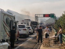 RV Travel During Chinese Holidays: Traffic Jams, Spot-Hunting, and Surprises