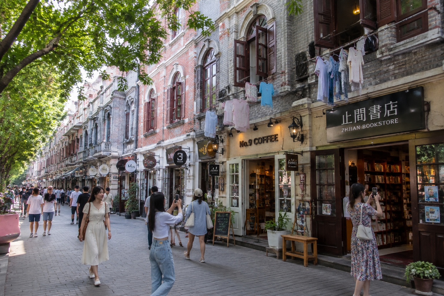 A renovated historic street in Wuhan mixes boutique shops and art galleries with residents' daily life, attracting young visitors.