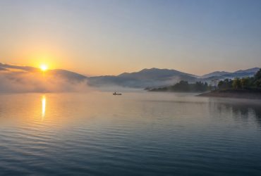 Every River Has a Story: Ordinary People and Extraordinary Feats in China's Water Projects 25 Every River Has a Story: Ordinary People and Extraordinary Feats in China's Water Projects