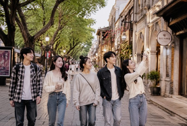 Citywalk Is the New Clubbing: How Young Chinese Are Reclaiming Their Streets