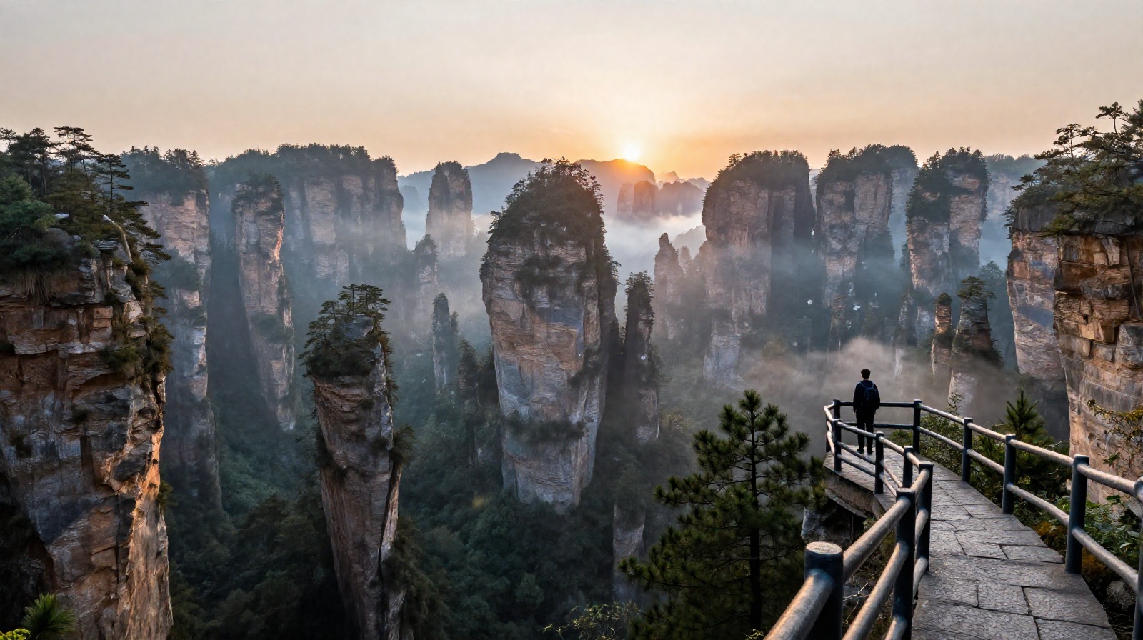 Life Beyond the Screen: A 3-Day Trek Through Zhangjiajie's Floating Peaks