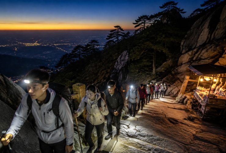 Climbing Mount Tai at Midnight to Catch the Ultimate Sunrise