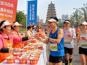 What Do Marathon Runners Eat in China? Local Feasts at Aid Stations