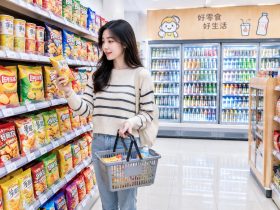 Not Your Dollar Store: How China's Bulk Snack Shops Reinvented Deep Discounting
