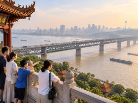 Wuhan: Yellow Crane Tower – China's 'First Tower Under Heaven' and the Views Beyond