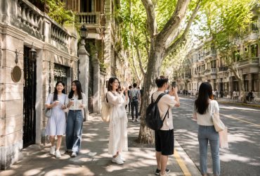 Citywalk Is the New Clubbing: How Young Chinese Are Reclaiming Their Streets