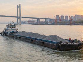 How Much Cheaper Is River Shipping? The Cost Math on the Yangtze 73 How Much Cheaper Is River Shipping? The Cost Math on the Yangtze