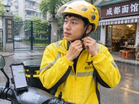 The Deaf Delivery Riders: How Tech Empowers the Disabled in China