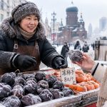 Frozen Pears, Persimmons, and Hot Milk Tea: The 'Ice-Fire' Paradox of Heilongjiang Snacks