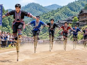 Stilt Racing: The Ethnic Minorities' Thrilling Sport in China 34 Stilt Racing: The Ethnic Minorities' Thrilling Sport in China