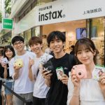 The Comeback of the Polaroid Camera in the Age of Digital Perfection