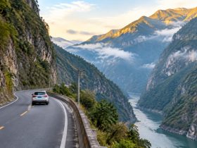 Road Trip Through the Three Parallel Rivers: Meeting Ethnic Minorities in Yunnan's Remote Corners