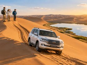 Badain Jaran Desert: Off-Roading Between the Tallest Sand Dunes and Desert Lakes